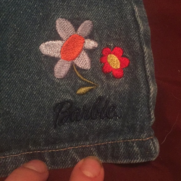 Girls Barbie Avenue Skirt - Picture 2 of 4